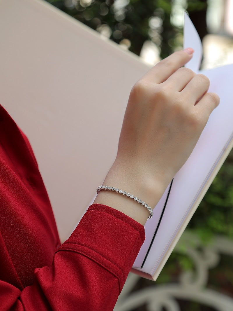 Starlight Luxury Fashion Mosan Diamond S925 Silver Bracelet