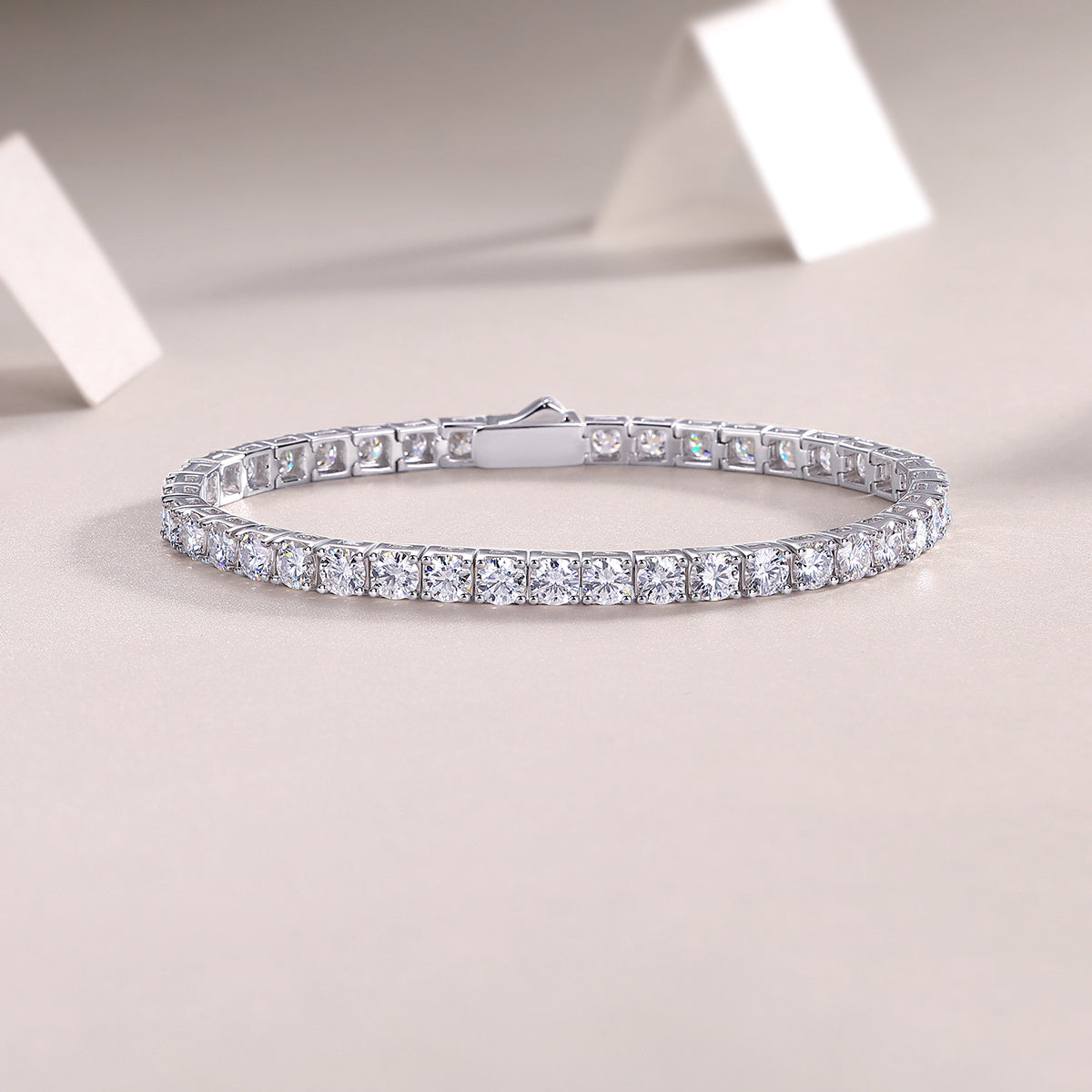 Gravitation Luxury Fashion Mossan Diamond S925 Silver Bracelet