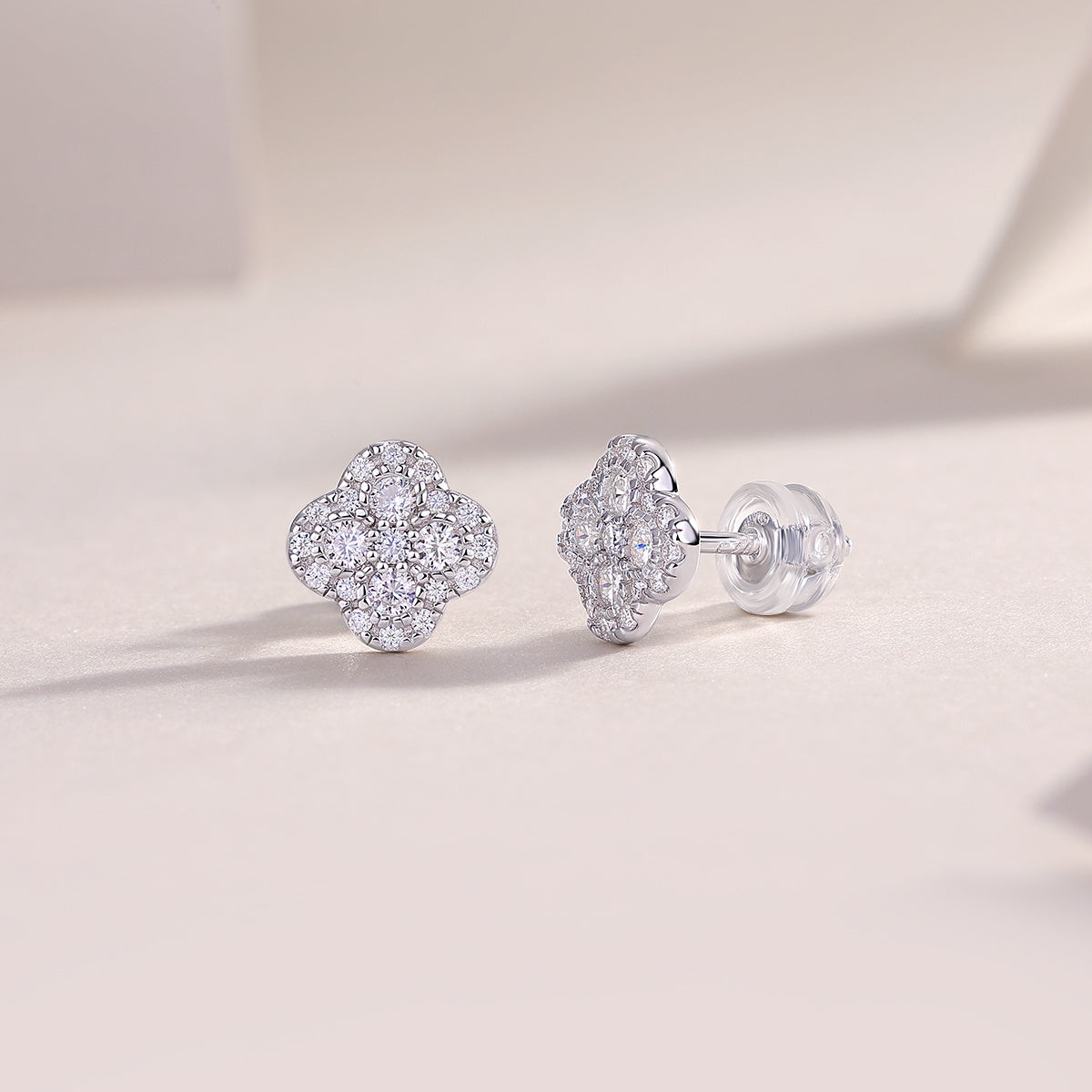 Fragrance Luxury Fashion Diamond Earrings Stud Inlaid With Mosan Diamond Silver Jewelry