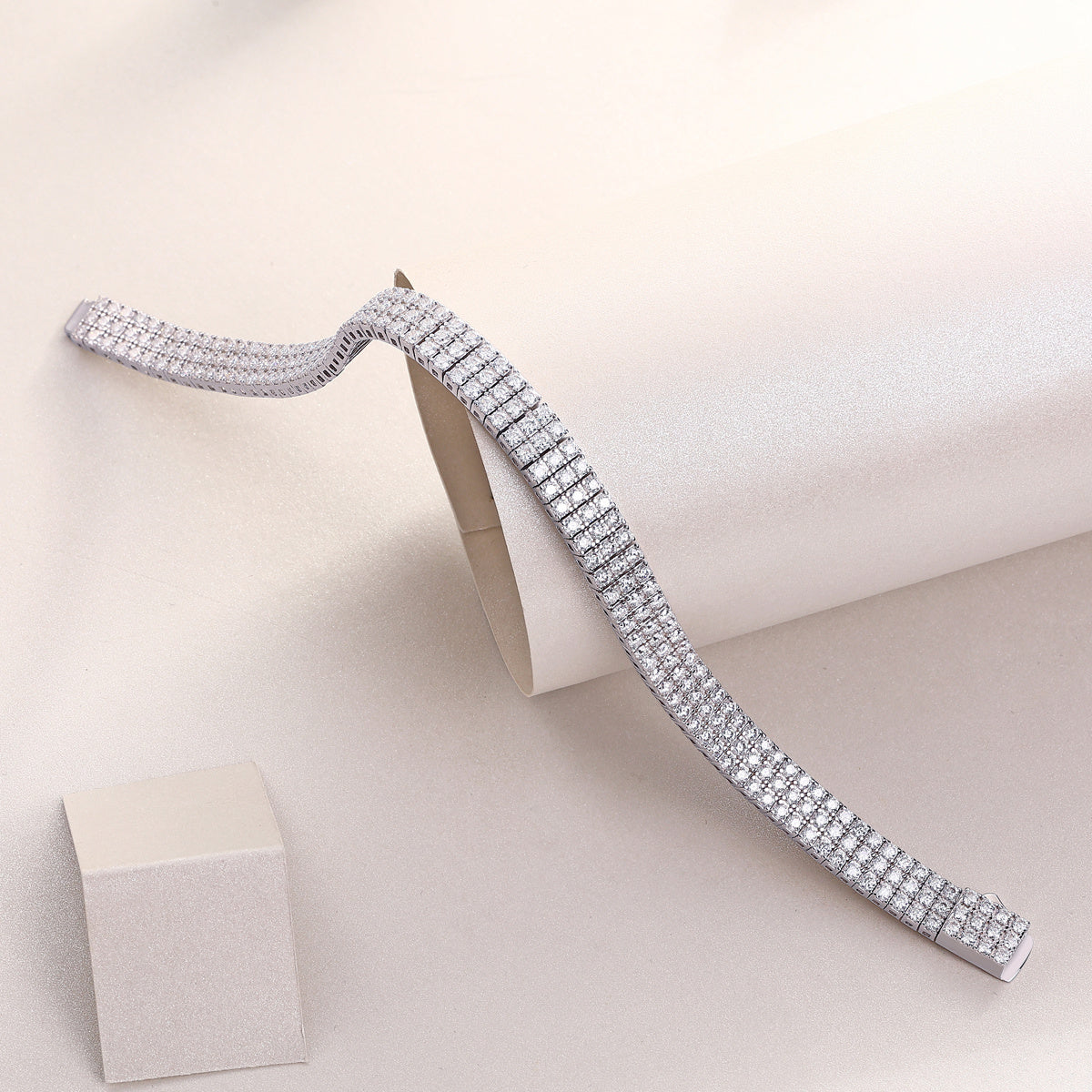 Chain Guanghua Luxury Fashion Mosan Diamond S925 Silver Bracelet Comparable To Natural Diamonds